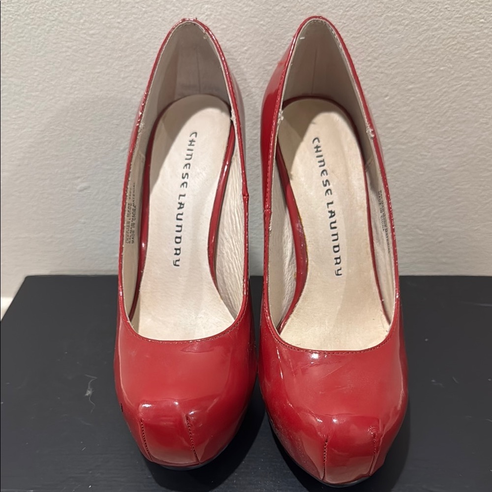 Chinese Laundry Red Patent Leather Heels EUC